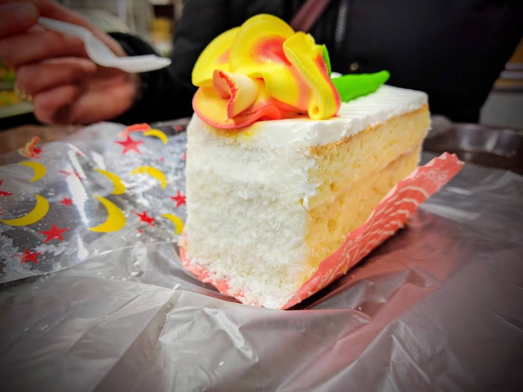 Dragon City Bakery & Cafe | bakery | 2367 Mission St, San Francisco, CA 94110, USA | 4158219718 OR +1 415-821-9718