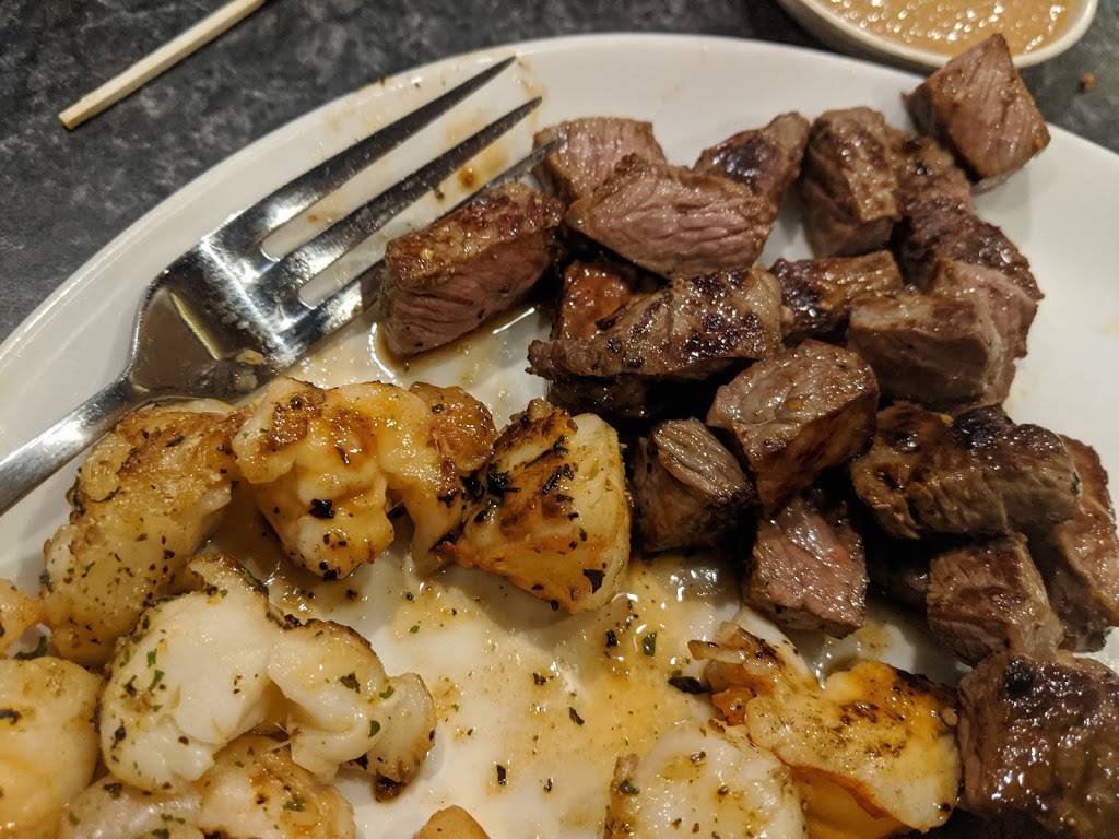 Kobe Steak House of Japan | restaurant | 8760 W 21st St, Wichita, KS 67205, USA | 3165583331 OR +1 316-558-3331