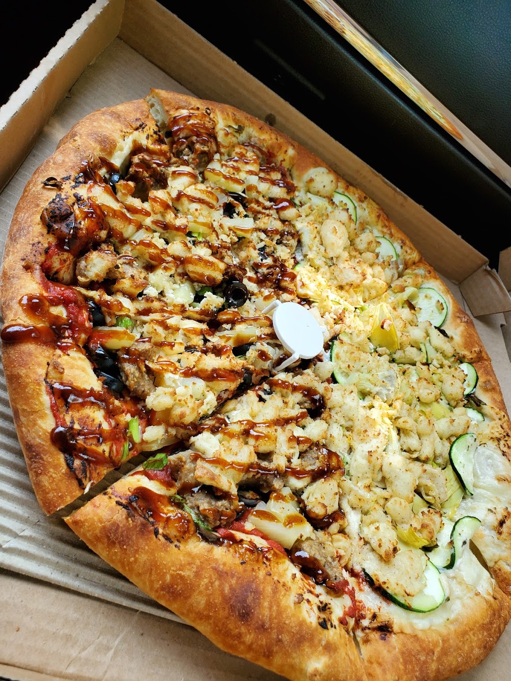 Buffalo Pizza & Ice Cream Co | meal delivery | 2600 21st St, Sacramento, CA 95818, USA | 9164516555 OR +1 916-451-6555