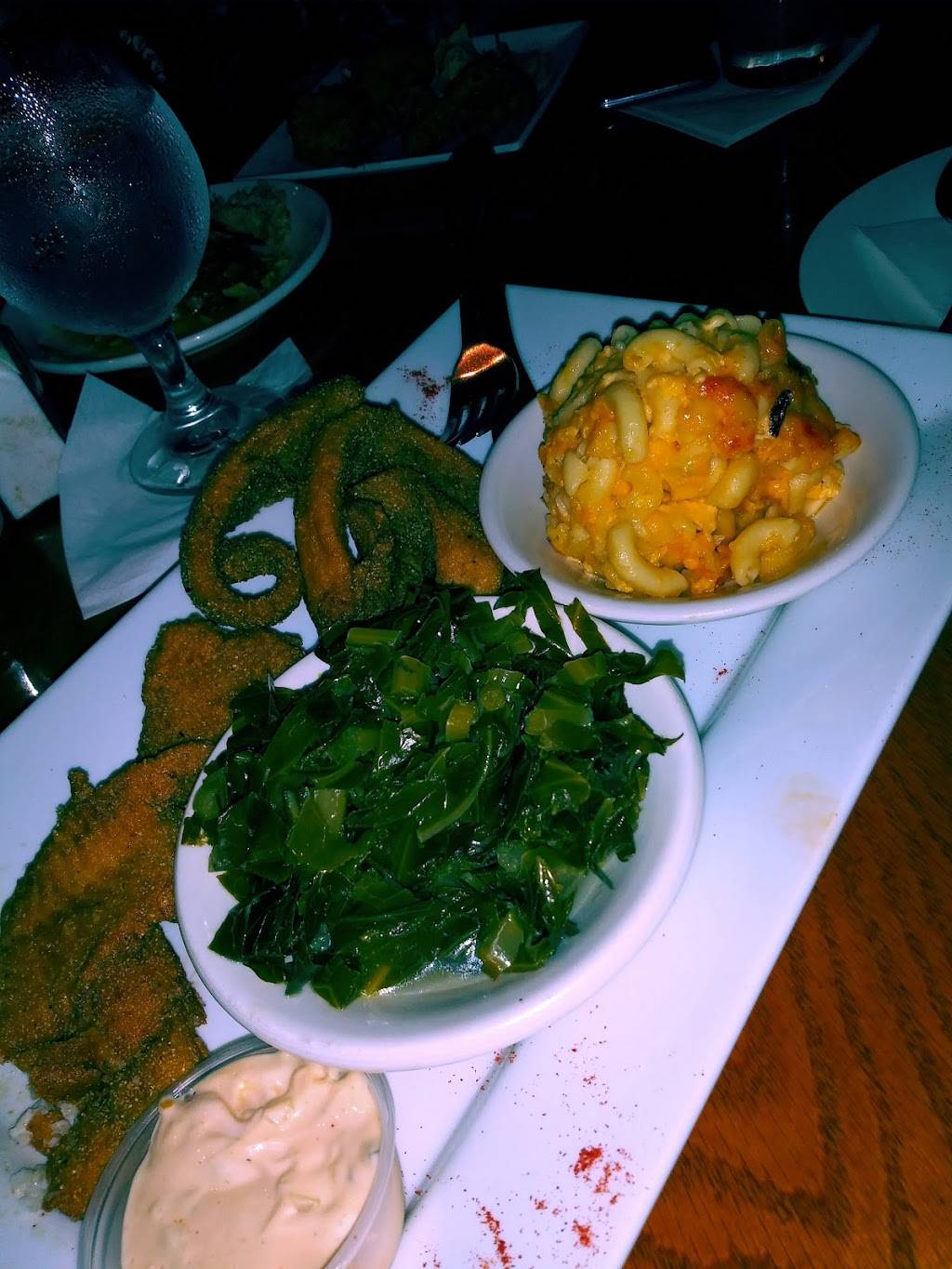 Freshwaters | restaurant | 516 N Graham St, Charlotte, NC 28202, USA | 7045039629 OR +1 704-503-9629