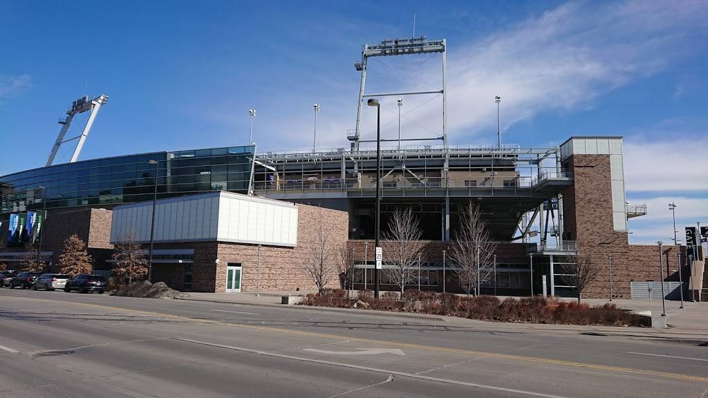 Rocco’s pizza and cantina | restaurant | 1302 Mike Fahey St, Omaha, NE 68102, USA | 4025029893 OR +1 402-502-9893