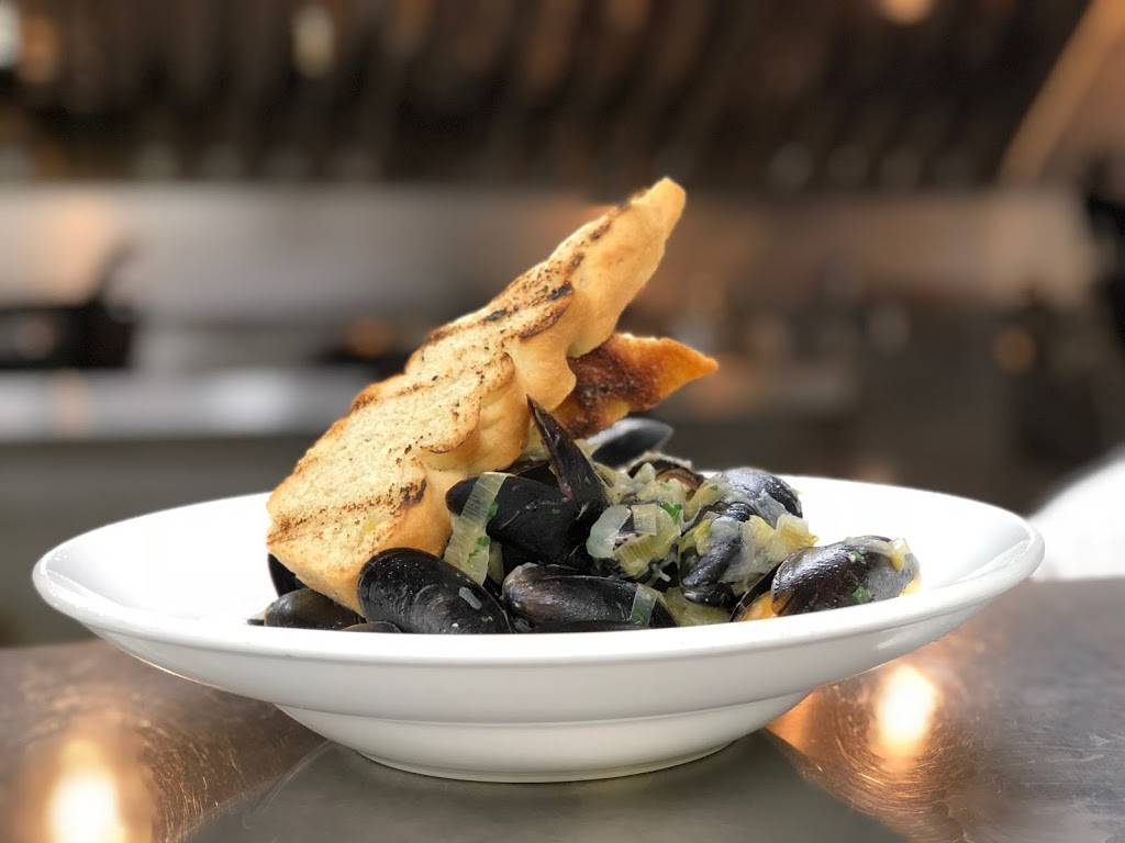 Five-O Shore Road | night club | 50 Shore Rd, Ogunquit, ME 03907, USA | 2076465001 OR +1 207-646-5001