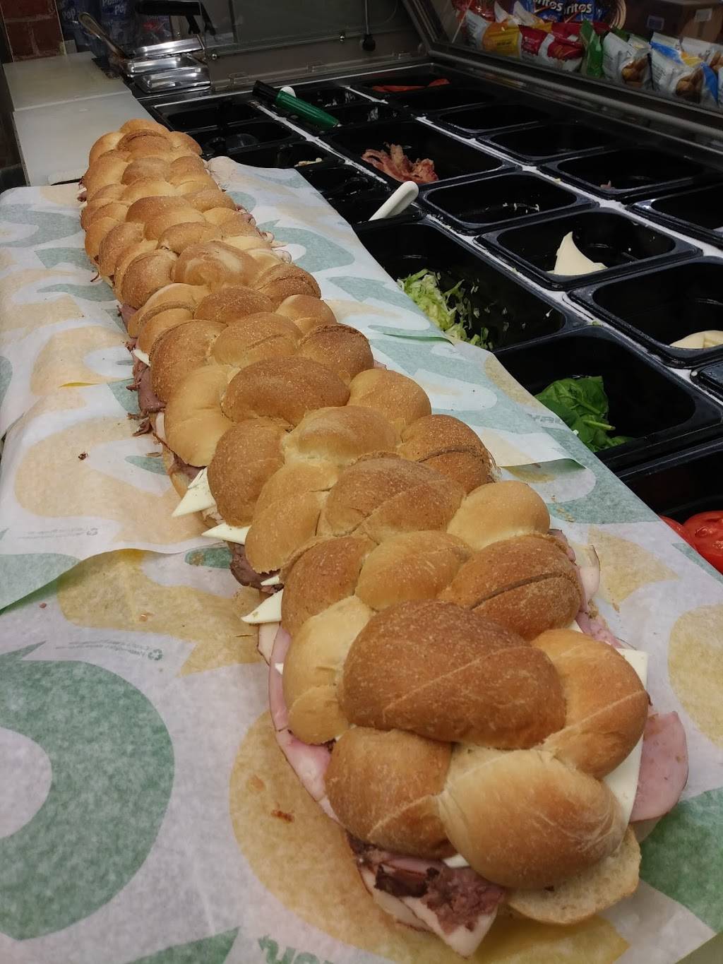 Subway | restaurant | 101 Polo Park Blvd E, Davenport, FL 33837, USA | 8634248340 OR +1 863-424-8340