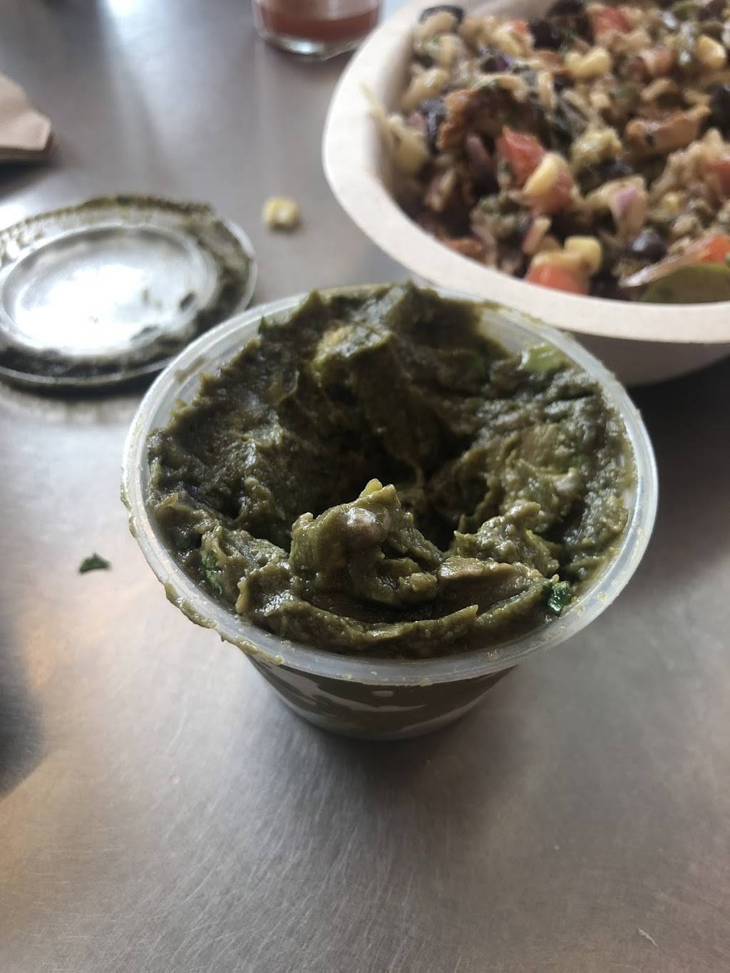 Chipotle | restaurant | Lincoln Square, Philadelphia, PA 19146, USA | 2159894167 OR +1 215-989-4167