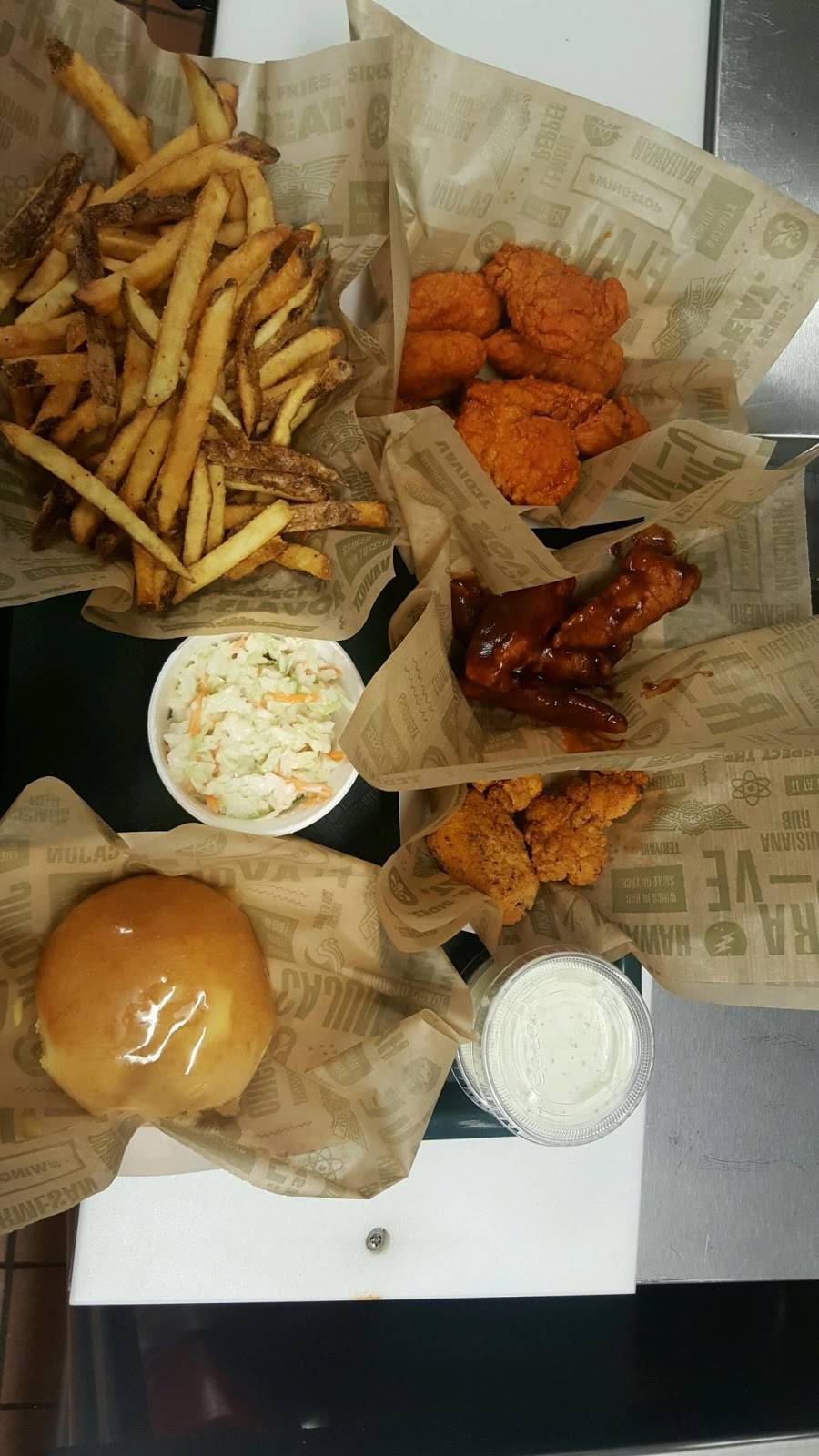 Wingstop | restaurant | 2828 S 3rd St, Terre Haute, IN 47802, USA | 8129174391 OR +1 812-917-4391