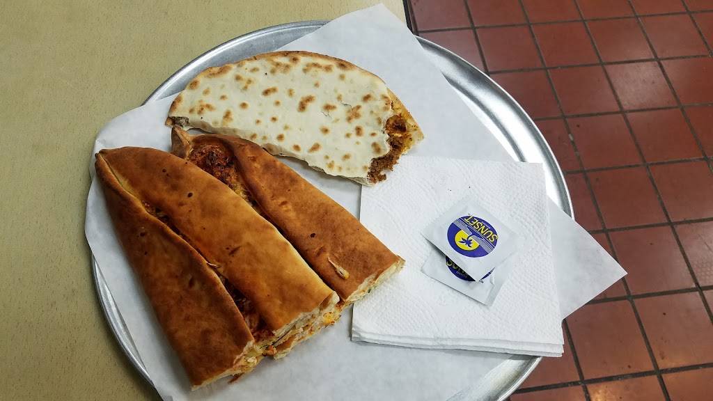 Lahmajune Factory | restaurant | 1139 E Broadway, Glendale, CA 91205, USA | 8185536644 OR +1 818-553-6644