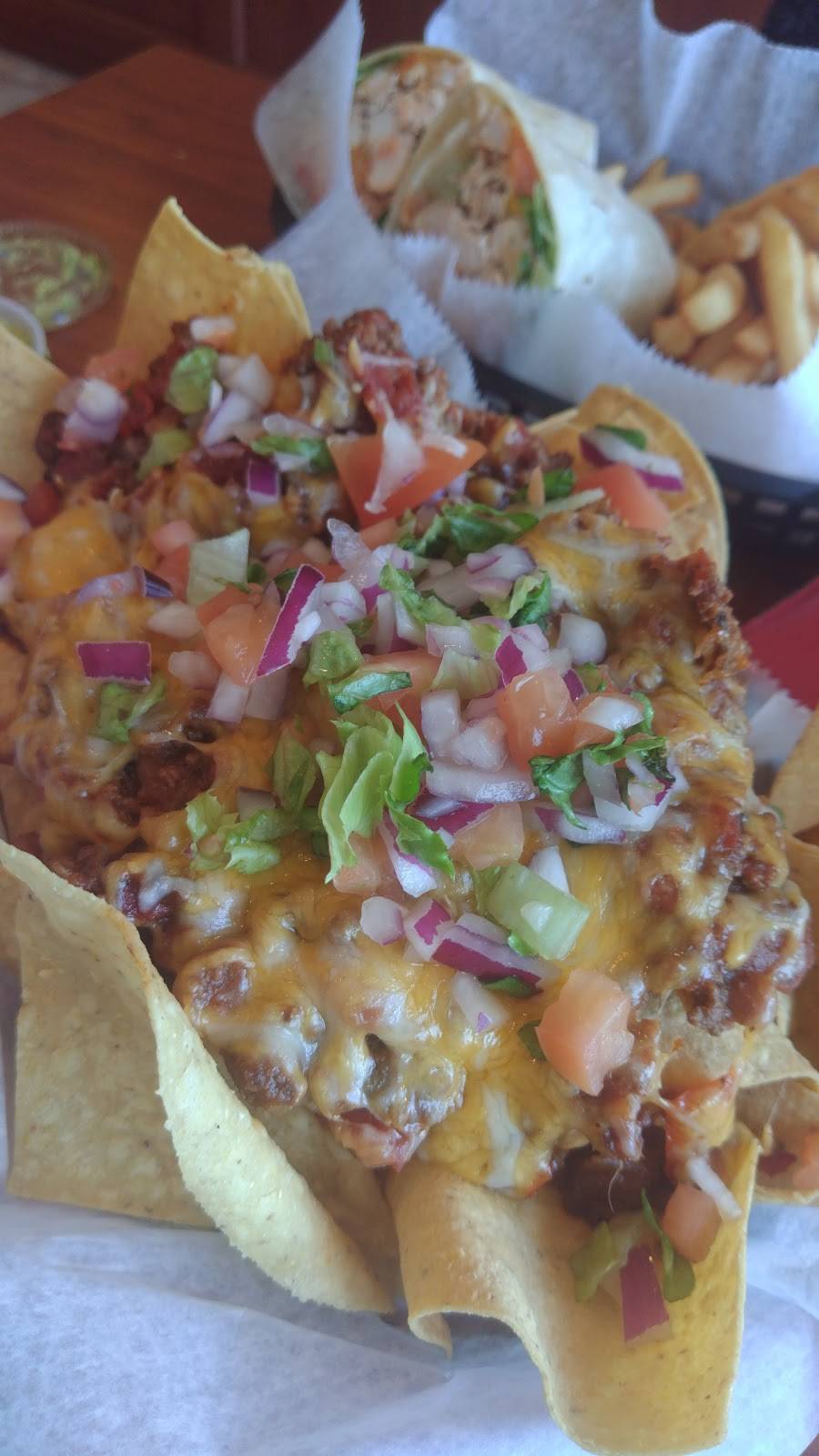 Buffalo Grille | restaurant | 1020 Old Country Rd, Plainview, NY 11803, USA | 5169353878 OR +1 516-935-3878