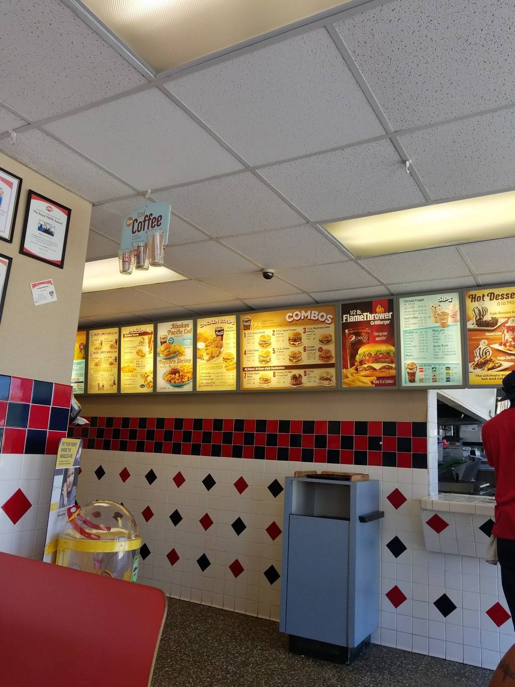 Dairy Queen | restaurant | 3855 Pio Nono Ave, Macon, GA 31206, USA | 4787884727 OR +1 478-788-4727