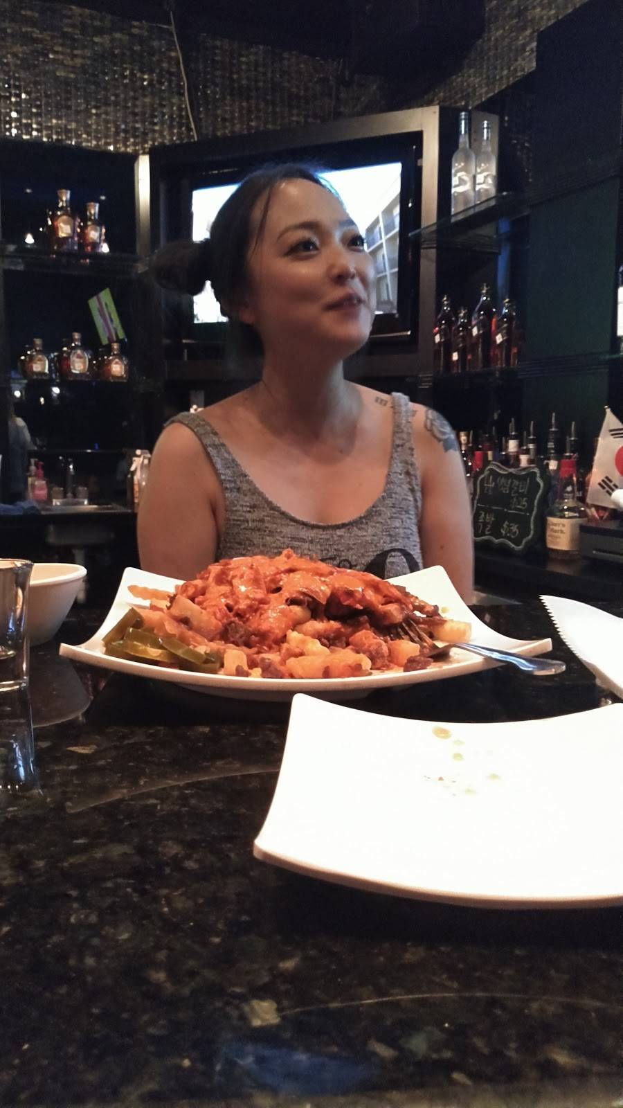 Nollowa Bar & Grill | restaurant | 2560 Royal Ln #102, Dallas, TX 75229, USA | 9722415555 OR +1 972-241-5555