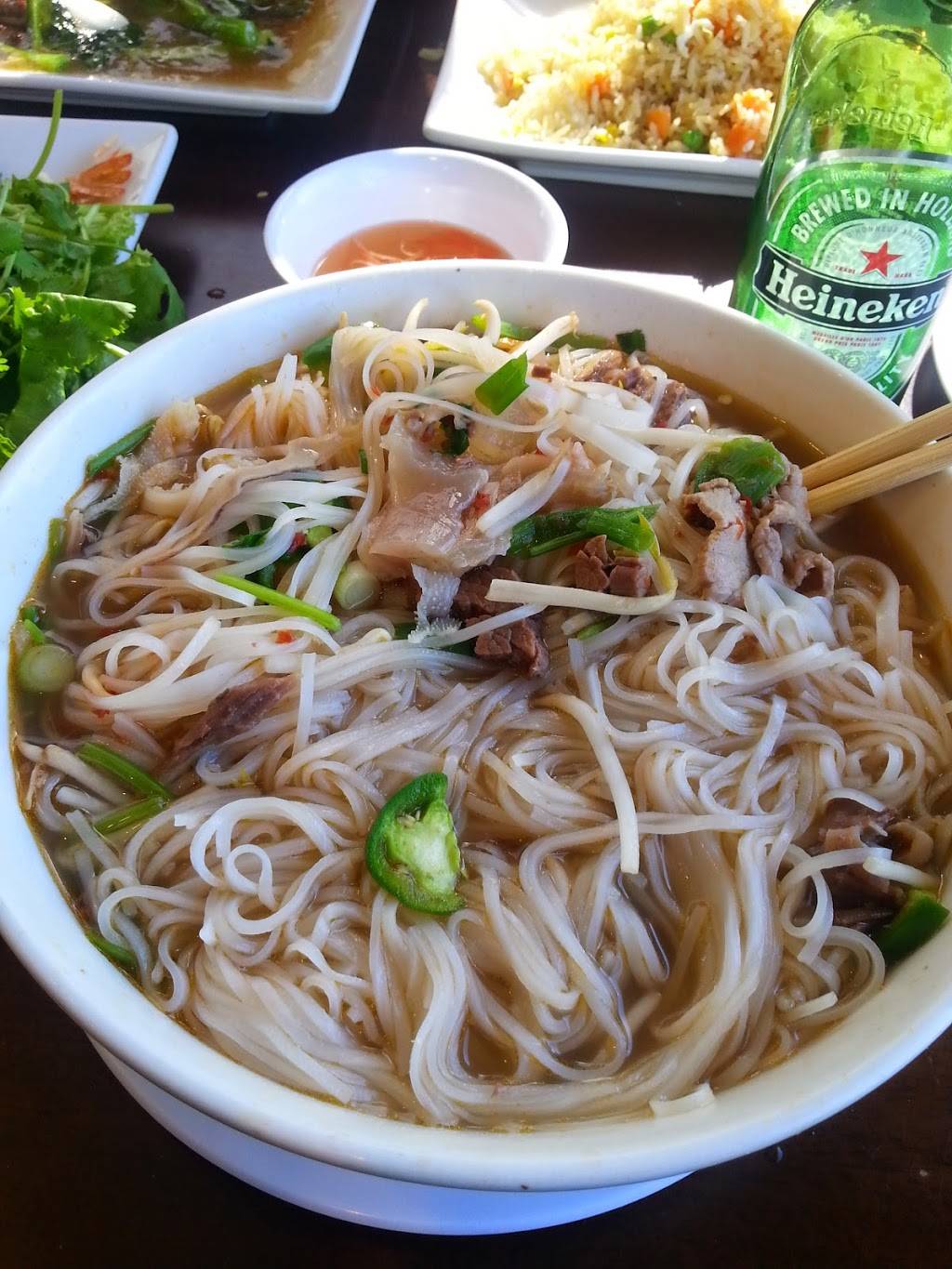 Pho Consomme | restaurant | 1850 W Redondo Beach Blvd, Gardena, CA 90247, USA | 3102171130 OR +1 310-217-1130