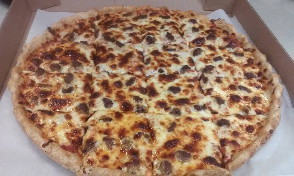 Checkers Pizza | restaurant | 139 W Herrick Ave, Wellington, OH 44090, USA | 4406473388 OR +1 440-647-3388