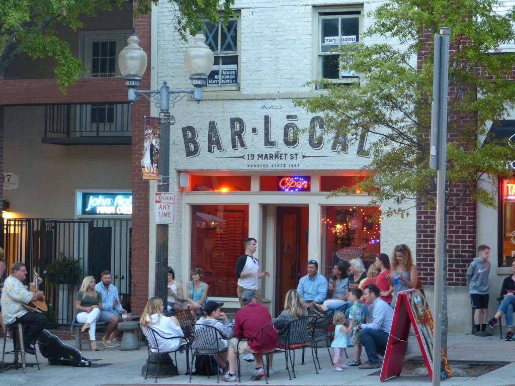 Bar Local Pub & Pizzeria | restaurant | 19 Market St, Wilmington, NC 28401, USA | 9108335799 OR +1 910-833-5799