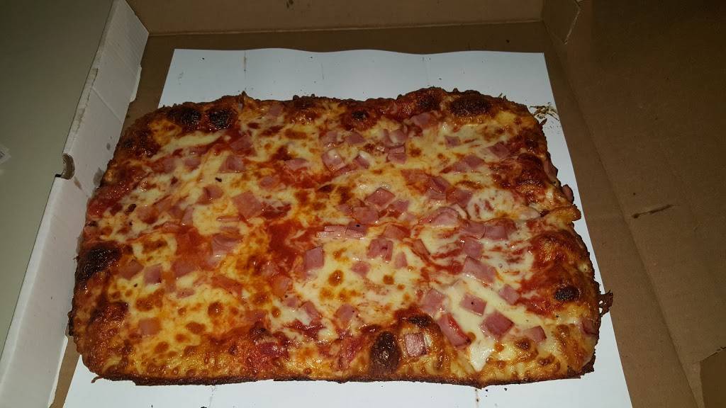 CenterSquare Superstore | restaurant | 1010 S Lapeer Rd, Oxford, MI 48371, USA | 2489692222 OR +1 248-969-2222