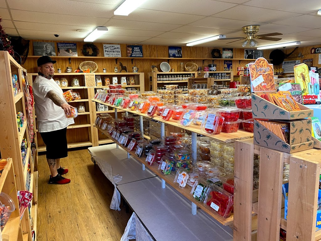 Volant candy and snack company | meal takeaway | 977 Main St, Volant, PA 16156, USA | 7245339917 OR +1 724-533-9917