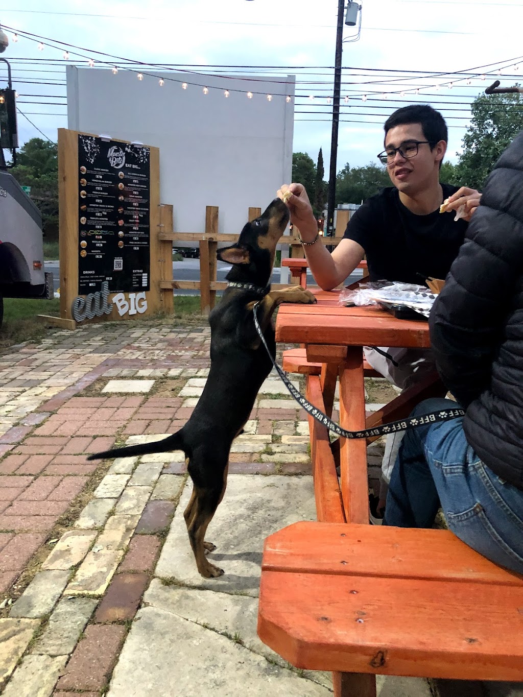 Monster Bite Food Truck | restaurant | 1502 S 1st St, Austin, TX 78704, USA | 3058339400 OR +1 305-833-9400