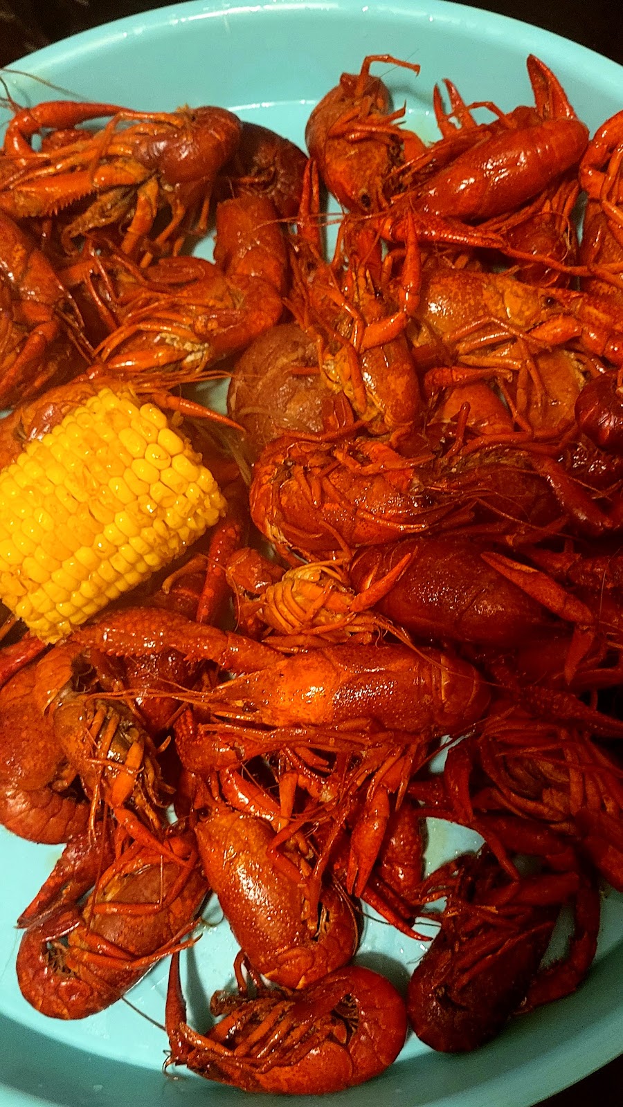J&J Crawfish | restaurant | 161 S Chalk St, Joaquin, TX 75954, USA | 9365906852 OR +1 936-590-6852