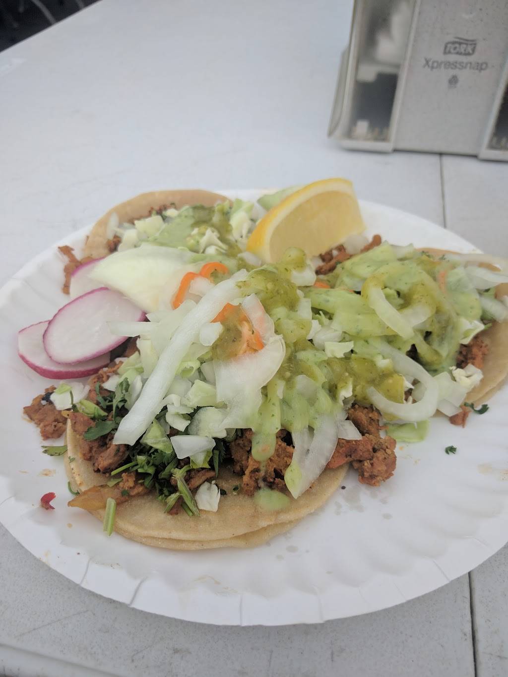 Marias Tacos | restaurant | E Kings Canyon Rd & S Clovis Ave, Fresno, CA 93727, USA | 5594260017 OR +1 559-426-0017