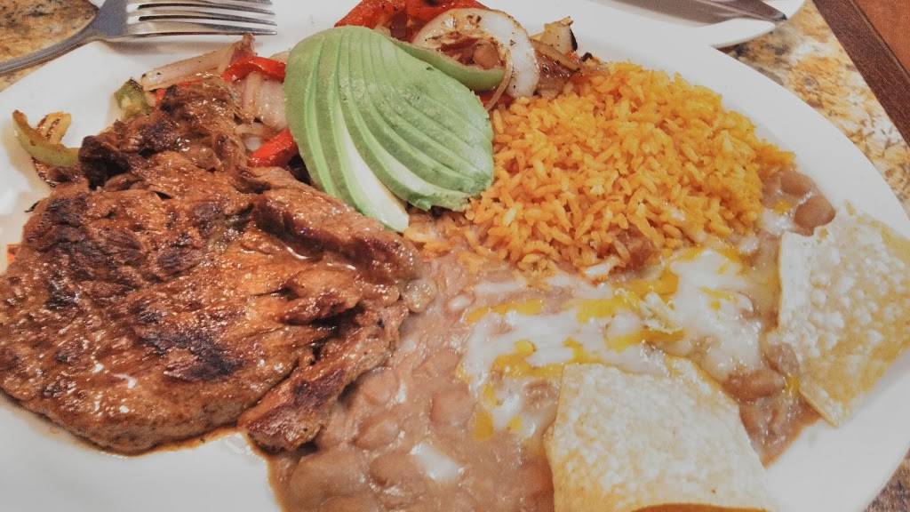 La Kebrada Mexican Restaurant-Clovis | restaurant | 1175 N Fowler Ave #105, Clovis, CA 93611, USA | 5599004589 OR +1 559-900-4589