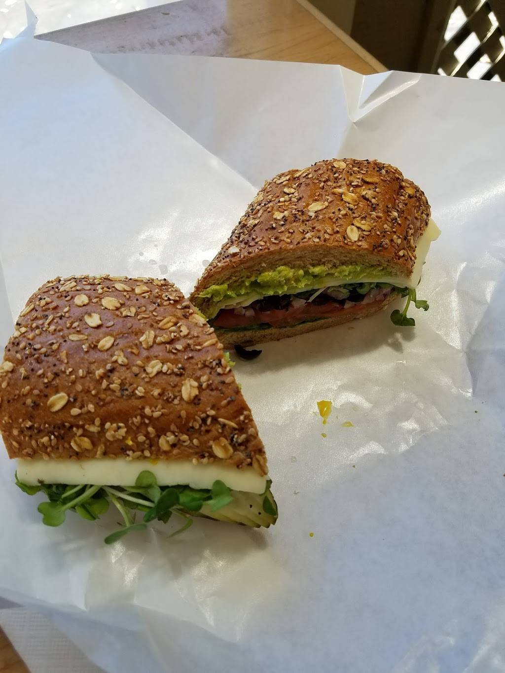 Carneros Deli | meal takeaway | 23001 Arnold Dr, Sonoma, CA 95476, USA | 7079391646 OR +1 707-939-1646