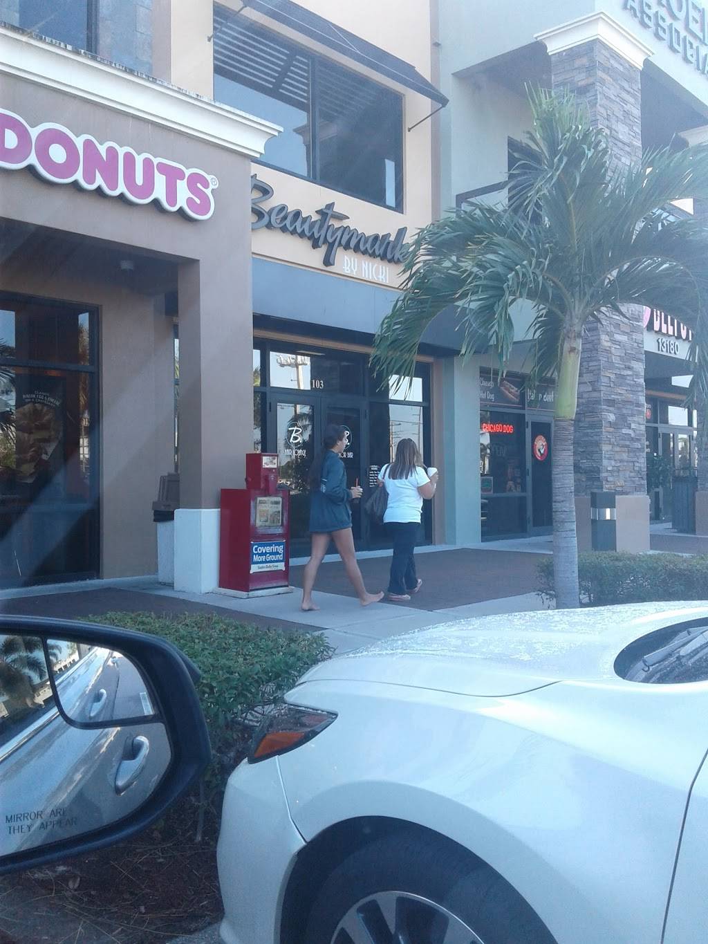 Dunkin | bakery | 13180 Livingston Rd, Naples, FL 34109, USA | 2394315625 OR +1 239-431-5625