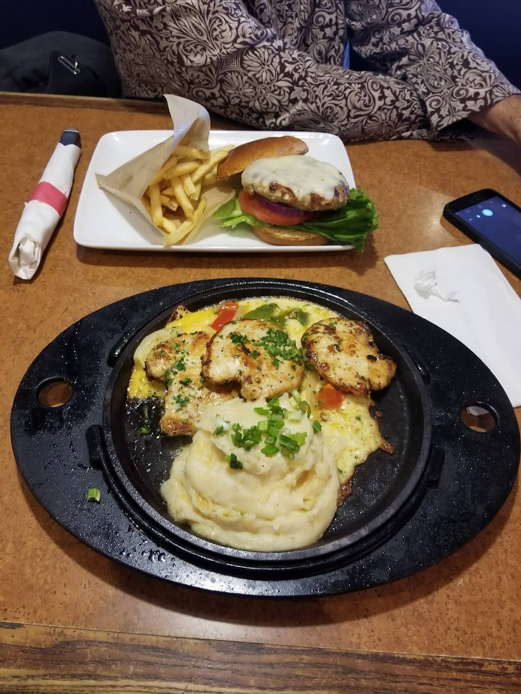 TGI Fridays | restaurant | 8041 Concord Mills Boulevard, Concord, NC 28027, USA | 7049793043 OR +1 704-979-3043