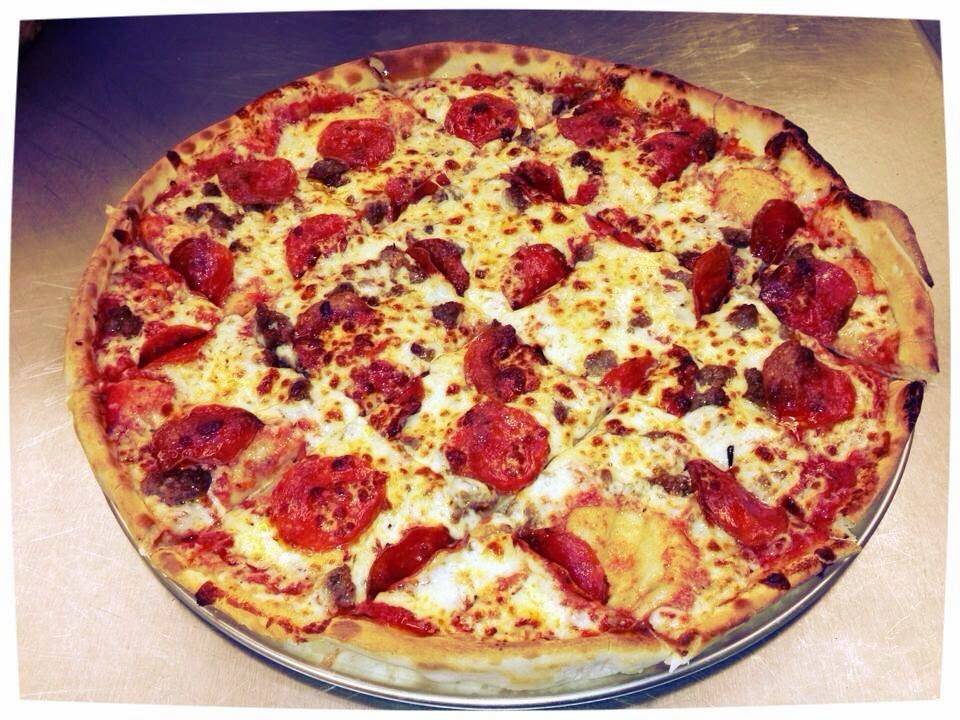 High Flyers Grille | restaurant | 16 Terminal Dr, East Alton, IL 62024, USA | 6182518500 OR +1 618-251-8500