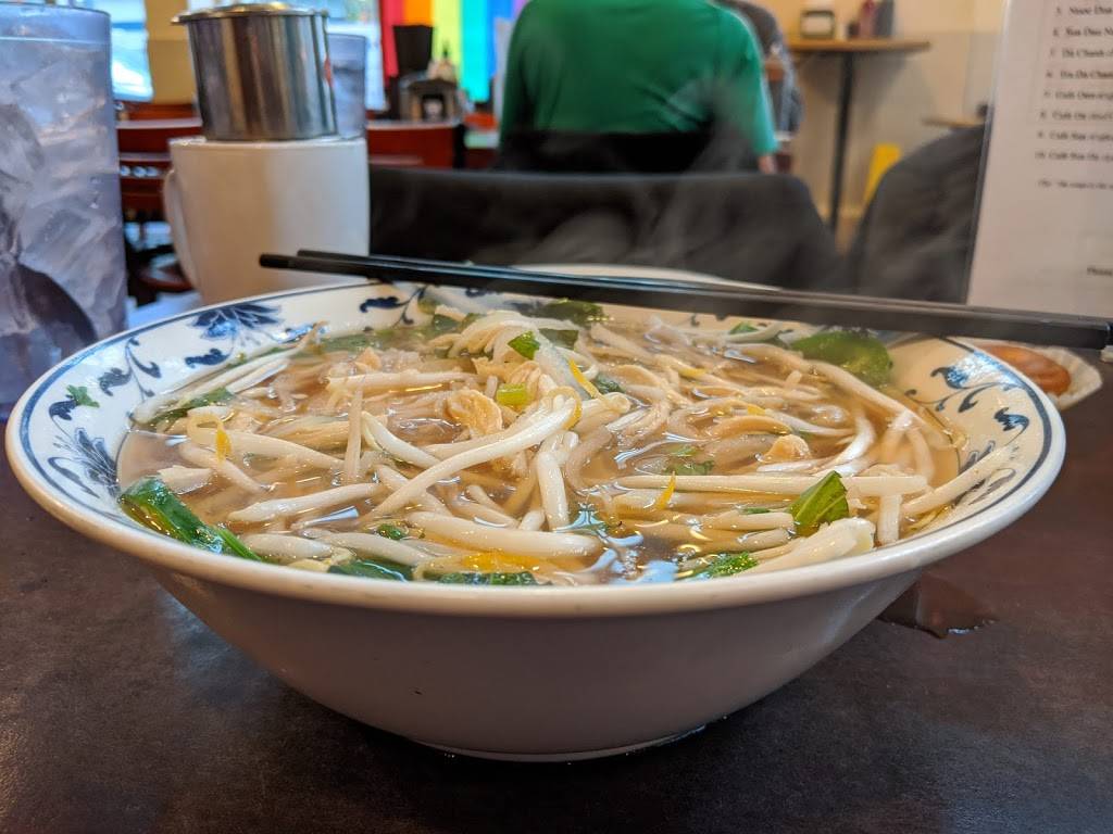 PHO THAN BROTHERS | restaurant | 527 Broadway E, Seattle, WA 98102, USA | 2065687218 OR +1 206-568-7218