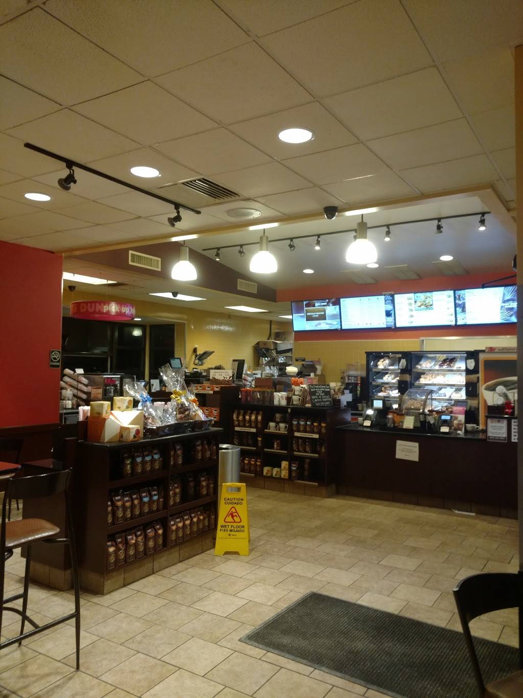 Dunkin Donuts | cafe | 711 NY-211, Middletown, NY 10940, USA | 8456926250 OR +1 845-692-6250