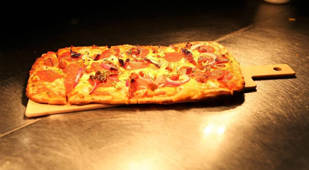 Finnegans Wake Bar and Restaurant | restaurant | 685 Main St, Walpole, MA 02081, USA | 5086681189 OR +1 508-668-1189