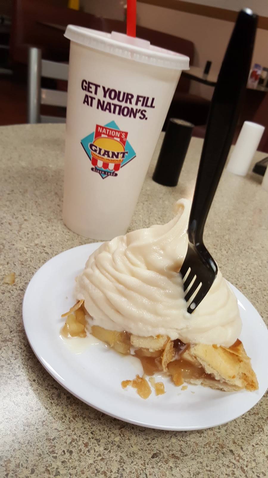 Nations Giant Hamburgers | restaurant | 1335 Washington Ave, San Leandro, CA 94577, USA | 5103528820 OR +1 510-352-8820