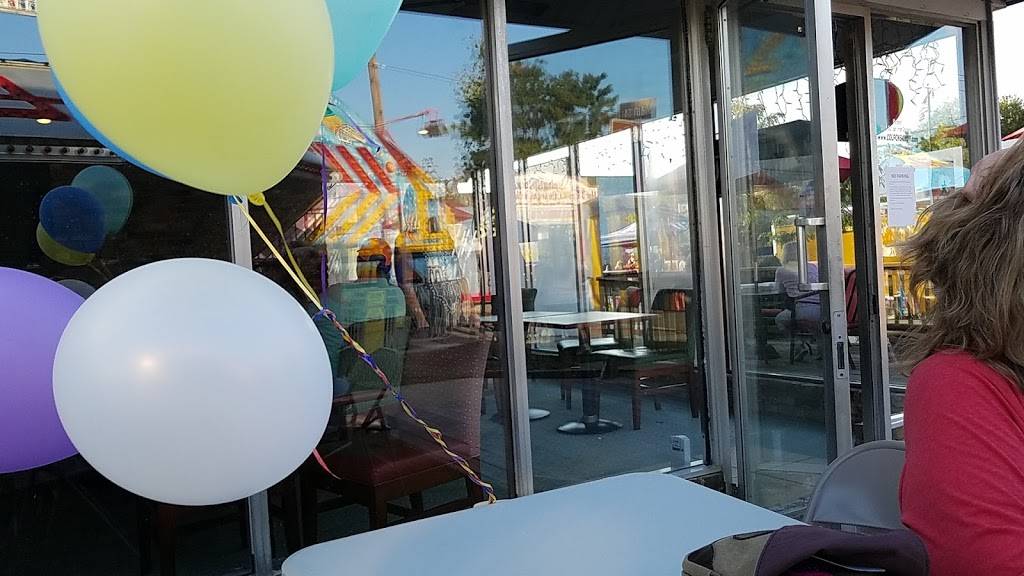 Wild Card Pizza | restaurant | 403 Main St, Beech Grove, IN 46107, USA | 3177875225 OR +1 317-787-5225