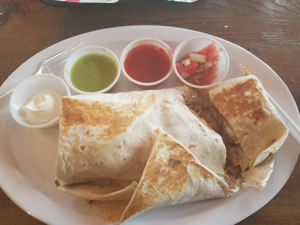 Tommy Tamale Market/Cafe | restaurant | 1689 W Northwest Hwy, Grapevine, TX 76051, USA | 8173606385 OR +1 817-360-6385