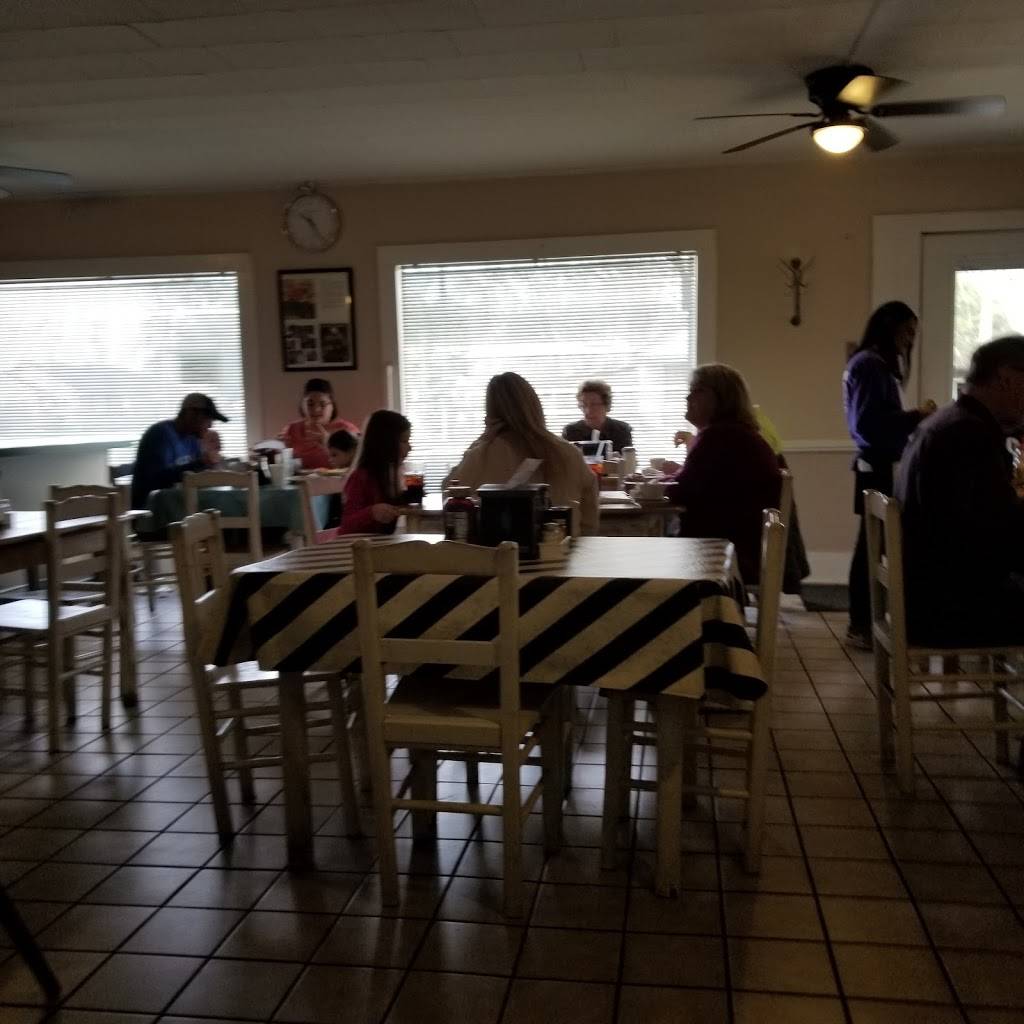 Park Restaurant | restaurant | 204 Park Ave, Abbeville, LA 70510, USA | 3378939957 OR +1 337-893-9957