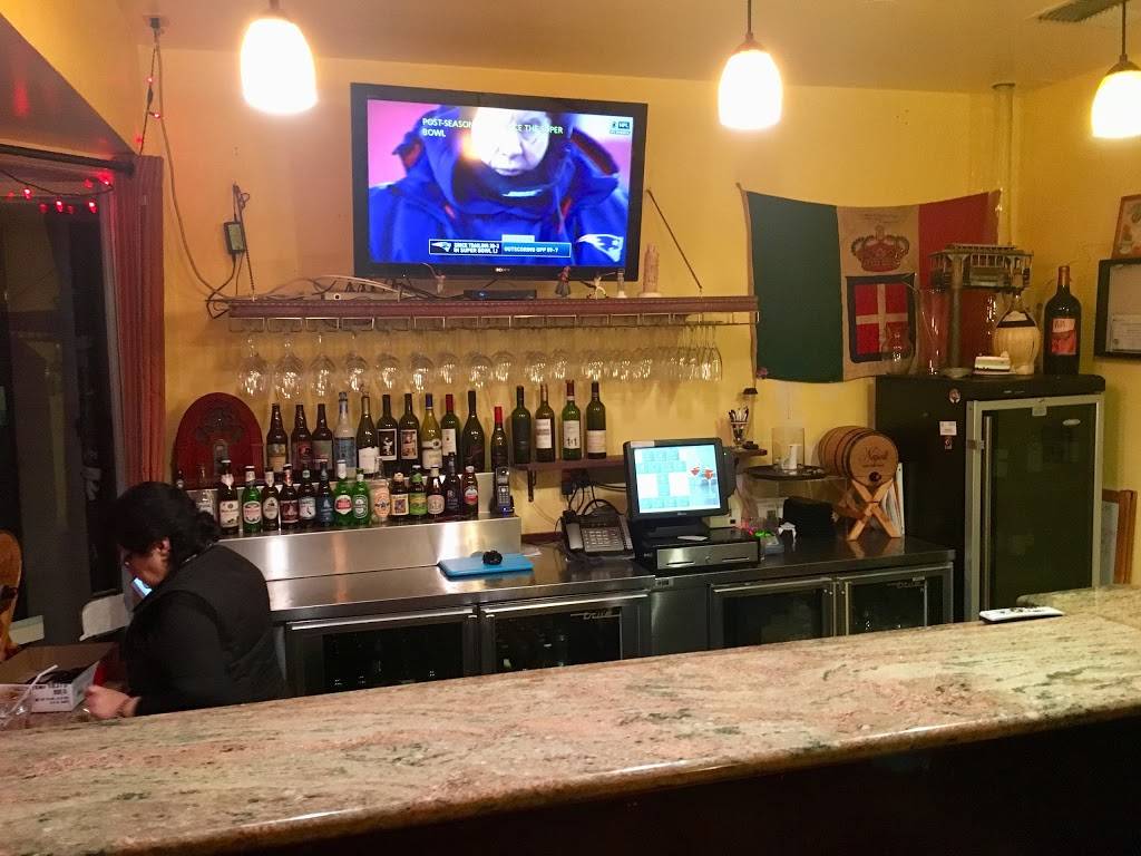 Napoli Pizza-Taste of the Himalayas | restaurant | 869 4th St, San Rafael, CA 94901, USA | 4154593315 OR +1 415-459-3315