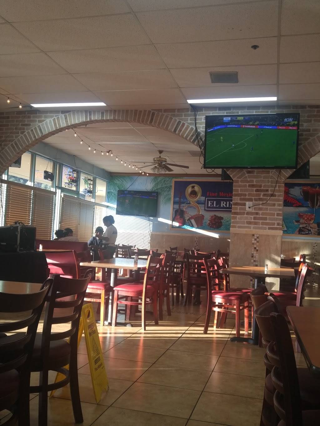 El Rinconcito Mexican Sea Food Restaurant | restaurant | 1033 S Santa Fe Ave, Vista, CA 92083, USA | 7609457659 OR +1 760-945-7659