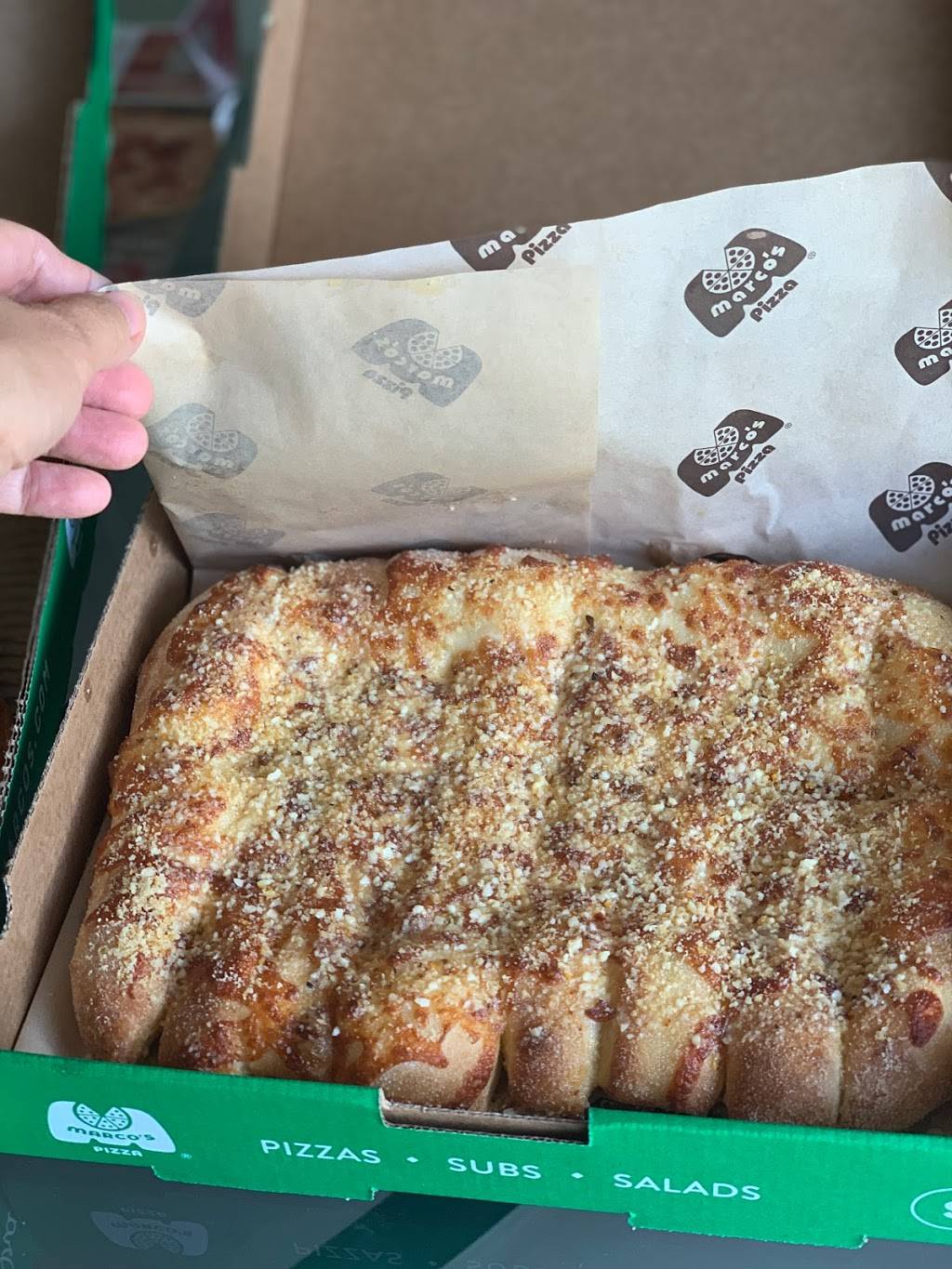 Marcos Pizza | meal delivery | 1904 N 168th St, Omaha, NE 68118, USA | 4022899922 OR +1 402-289-9922