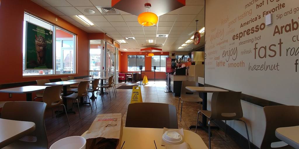 Dunkin | bakery | 1425 Main St, Walpole, MA 02081, USA | 5086606136 OR +1 508-660-6136