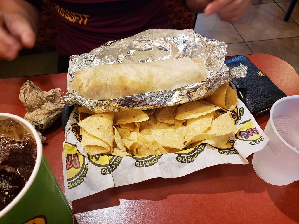 Moes Southwest Grill | restaurant | 2383 S Hwy 27, Clermont, FL 34711, USA | 3527086722 OR +1 352-708-6722