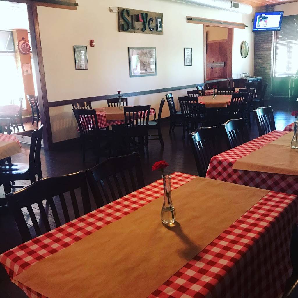 Sllyce Republic Pizza | restaurant | 2490 Taylor Rd, Wildwood, MO 63040, USA | 6368213000 OR +1 636-821-3000