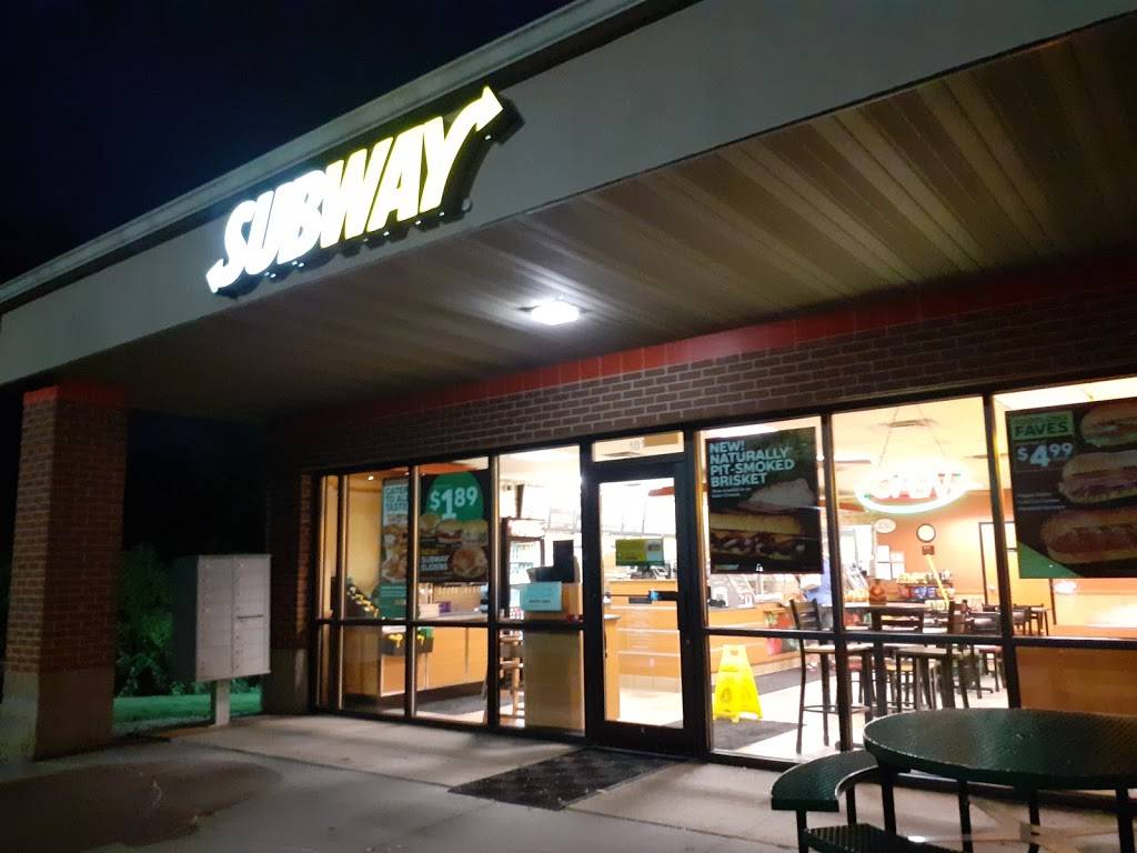 Subway | restaurant | 6110 NW 86th St, Johnston, IA 50131, USA | 5152781220 OR +1 515-278-1220