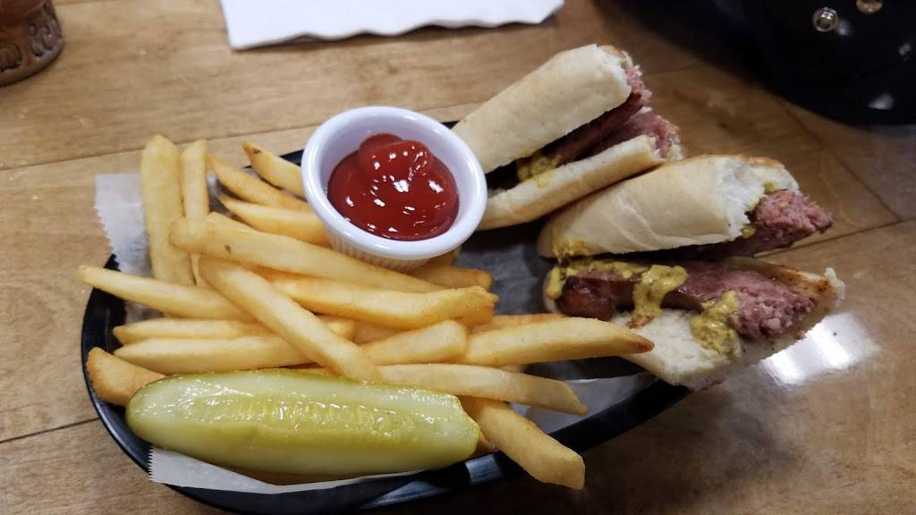 Books & Brews Carmel | restaurant | 61 West City Center Dr, Carmel, IN 46032, USA | 3177400350 OR +1 317-740-0350