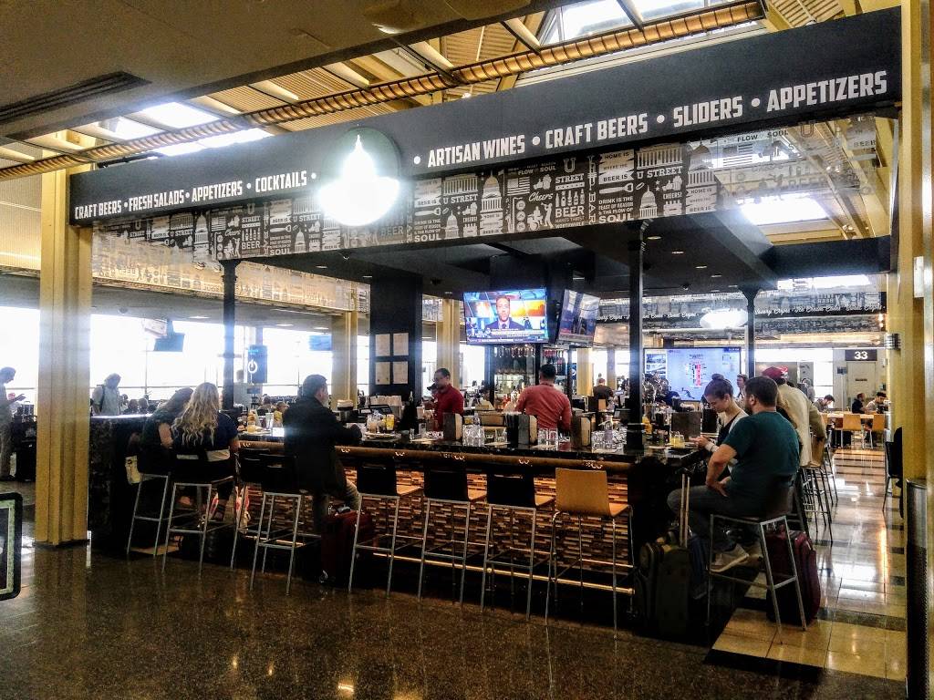 U Street Pub - Reagan Airport | restaurant | Ronald Reagan Washington National Airport, Arlington, VA 22202, USA | 7034171086 OR +1 703-417-1086
