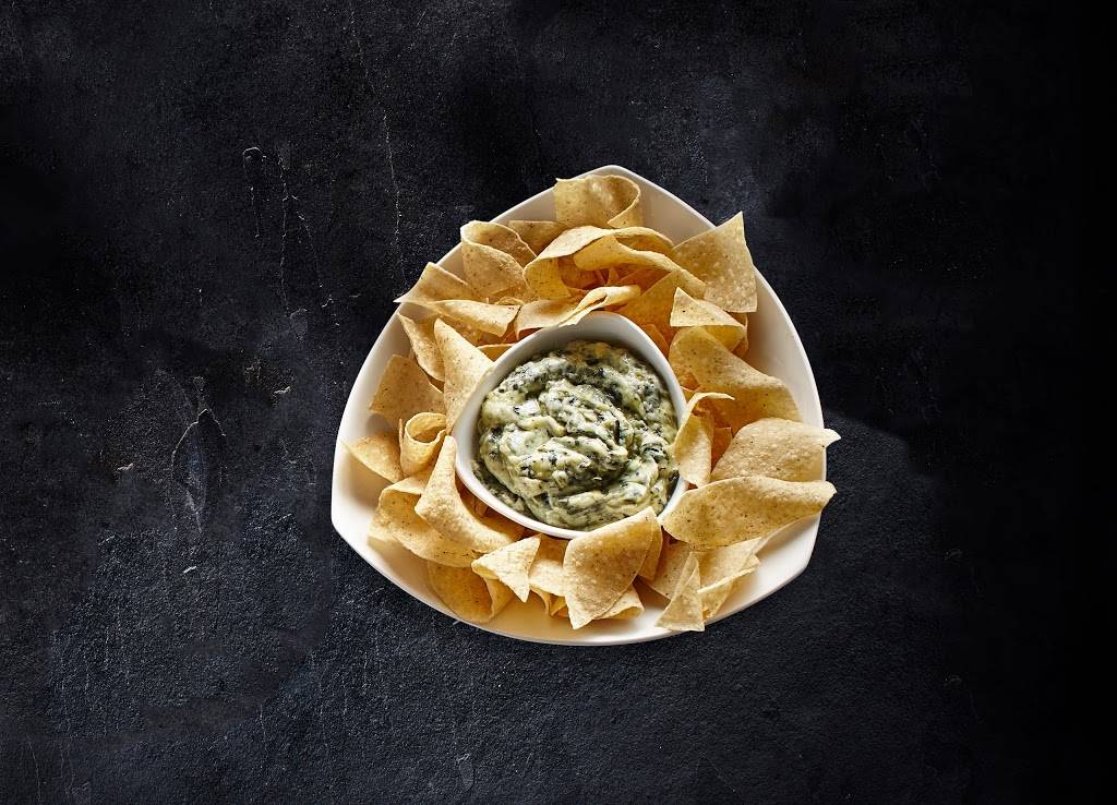 Bâton Rouge Steakhouse & Bar | restaurant | 336 Bayfield St, Barrie, ON L4M 3B9, Canada | 7057267171 OR +1 705-726-7171