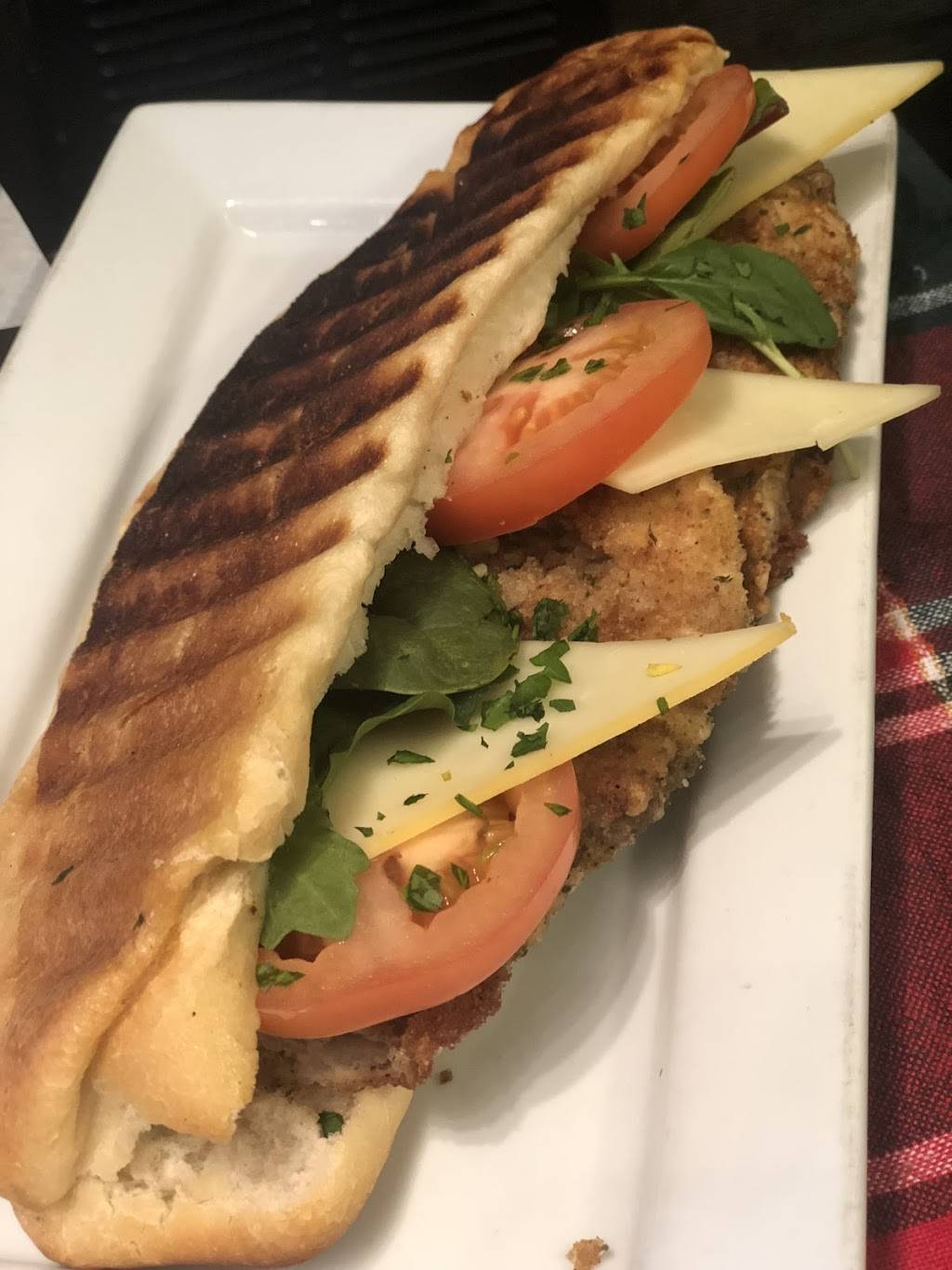 Caracas Fusion/Venezuelan Beach Food | restaurant | 6 Memorial Hwy, New Rochelle, NY 10801, USA | 9147404393 OR +1 914-740-4393