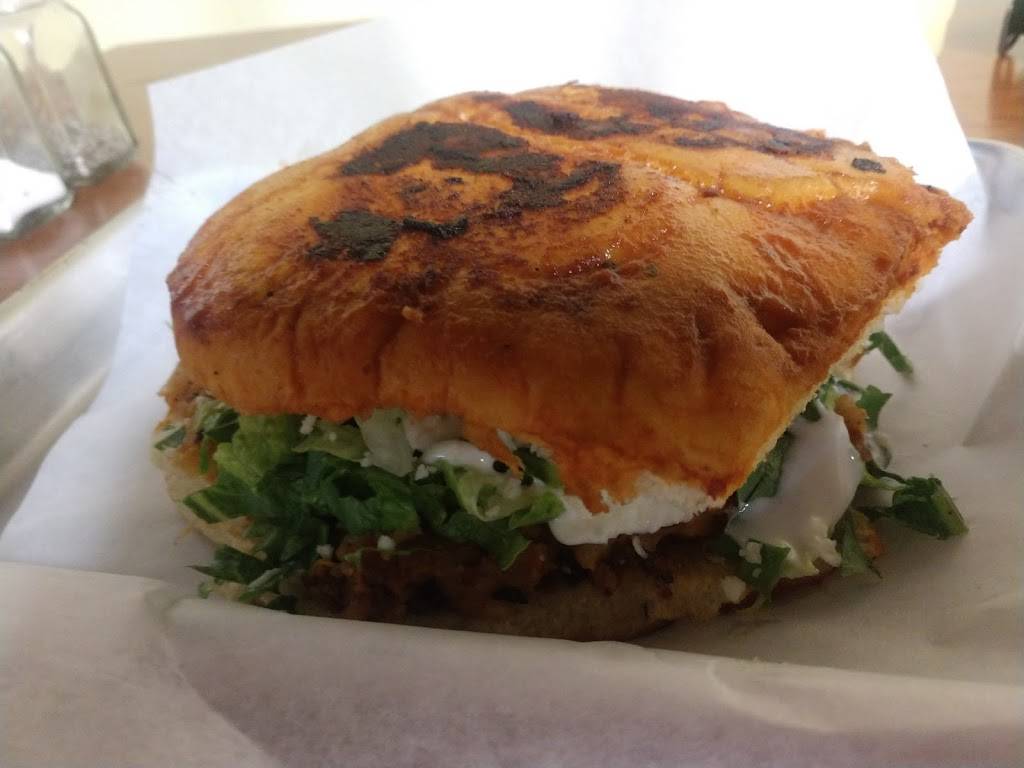 Los Alambres | restaurant | 6331 E Mill Plain Blvd, Vancouver, WA 98661, USA | 3608593747 OR +1 360-859-3747