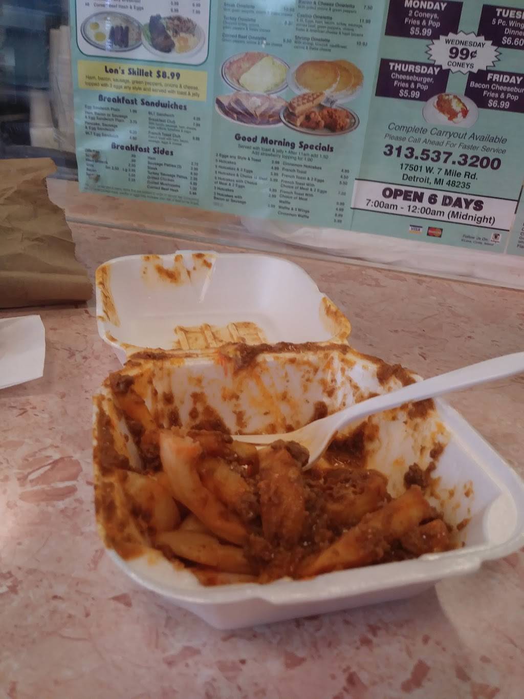 Lons Coney Island | restaurant | 17501 W Seven Mile Rd, Detroit, MI 48235, USA | 3135373200 OR +1 313-537-3200