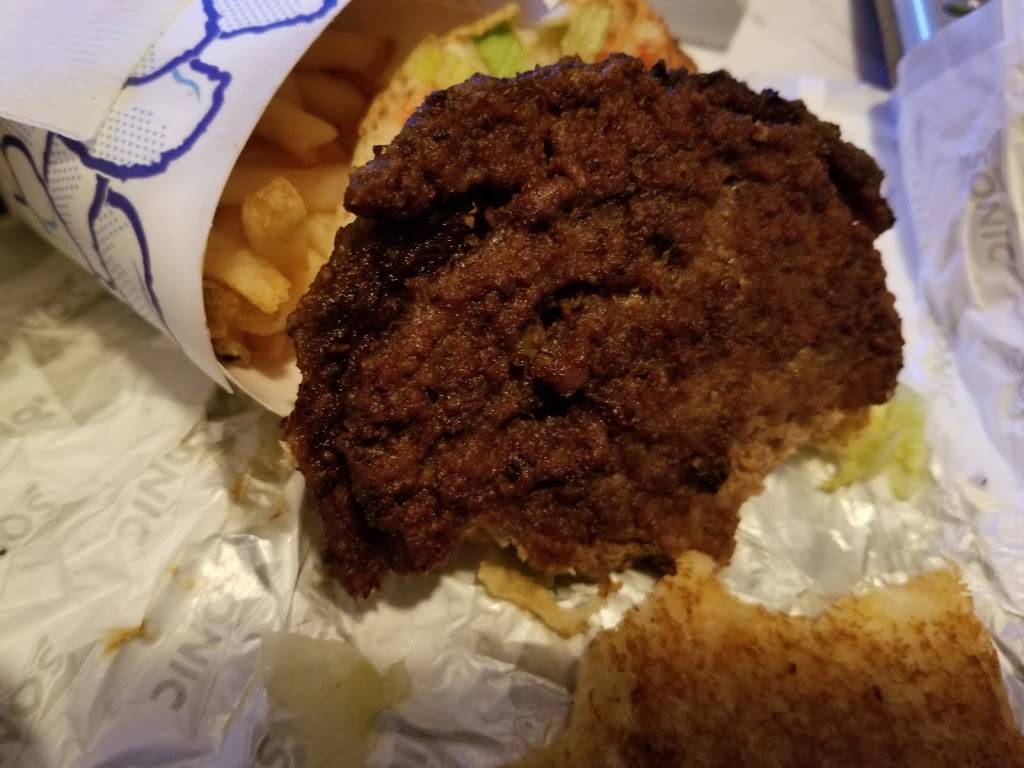 Sonic Drive-In | restaurant | 6208 W Main St, Belleville, IL 62223, USA | 6182227152 OR +1 618-222-7152