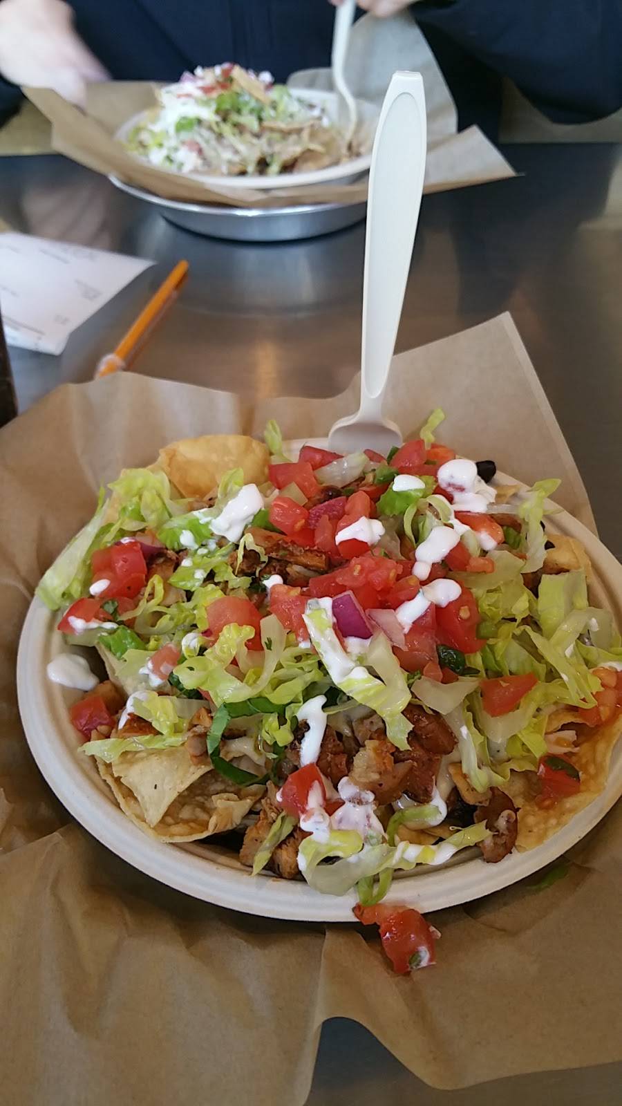 QDOBA Mexican Eats | restaurant | 7376 Atlas Walk Way, Gainesville, VA 20155, USA | 5712484191 OR +1 571-248-4191