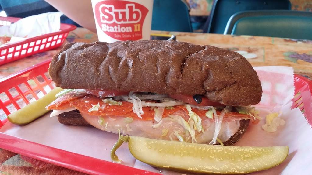 Sub Station II | meal takeaway | 384 S Lowry St, Smyrna, TN 37167, USA | 6153556686 OR +1 615-355-6686