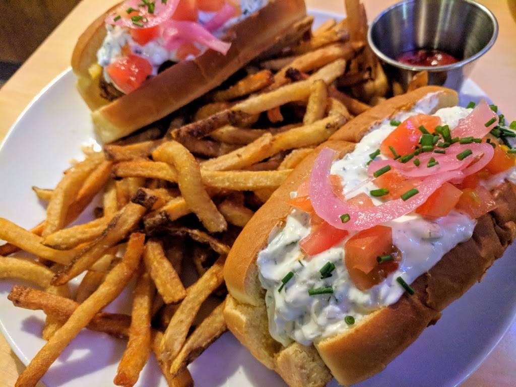 Butch + Babes | restaurant | 258 N Winooski Ave, Burlington, VT 05401, USA | 8024950716 OR +1 802-495-0716